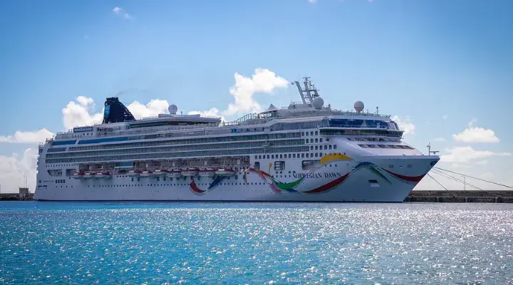 What Is Included in a Norwegian Cruise?